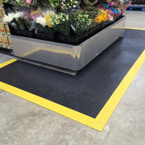 Floral Case Mat